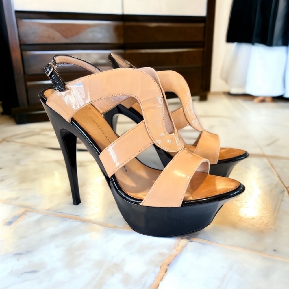 Vintage Giuseppe Zanotti Platform Patent Leather Black and Nude Stiletto Heels